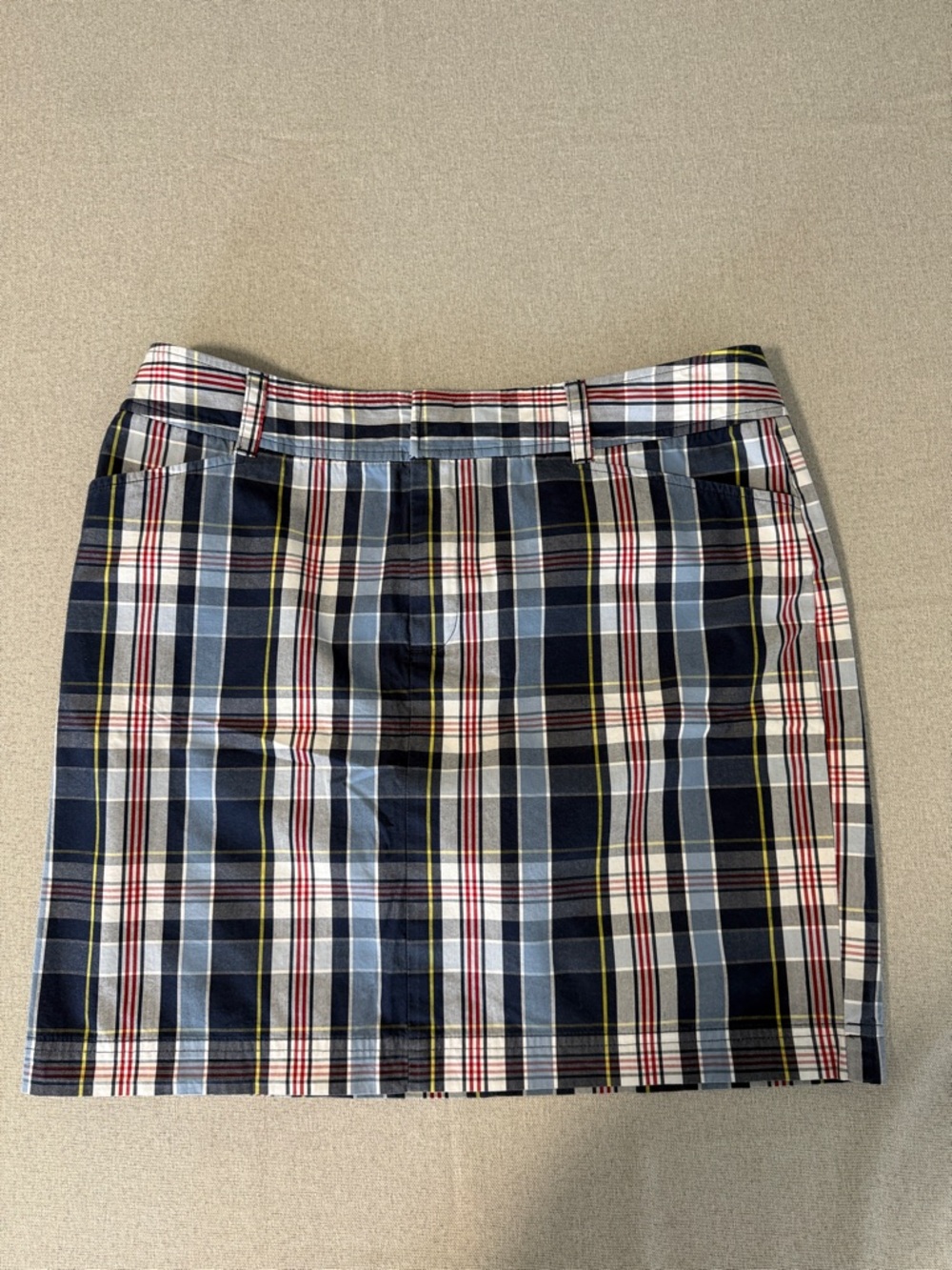 Chaps Plaid Mini Skirt in Navy and White Size 12